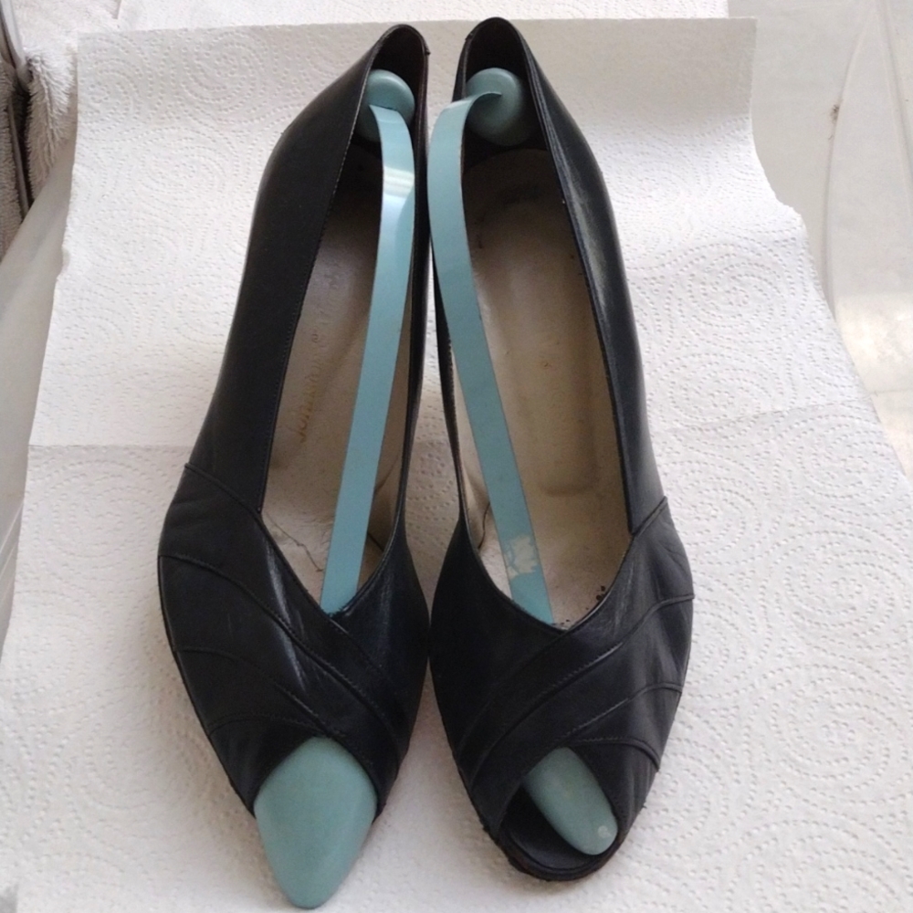 Navy blue open toe heels